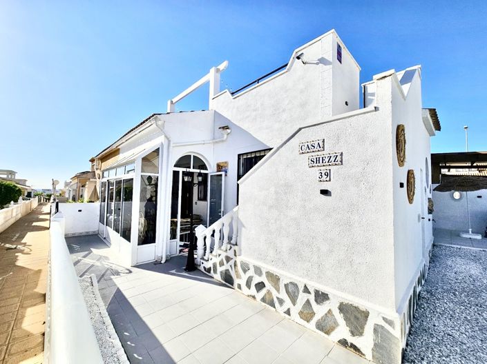 Image No.31-2 Bed Townhouse for sale