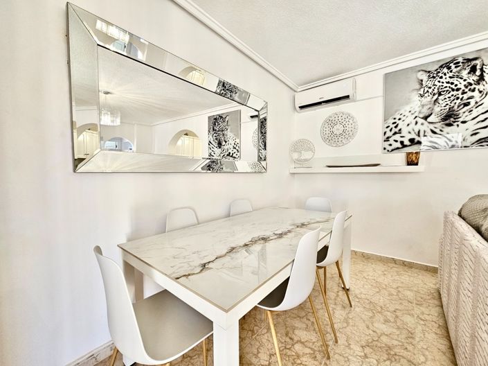 Image No.8-2 Bed Townhouse for sale