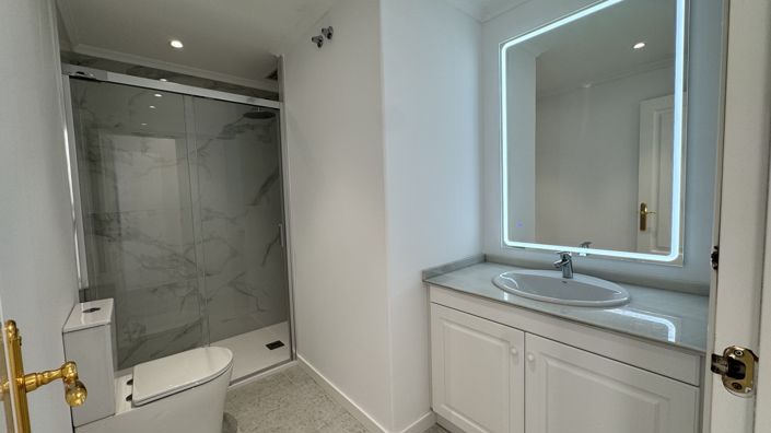 Image No.14-2 Bed Apartment for sale