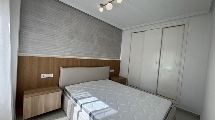 Image No.5-2 Bed Apartment for sale