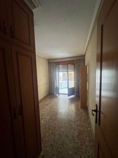 Image No.7-3 Bed Apartment for sale