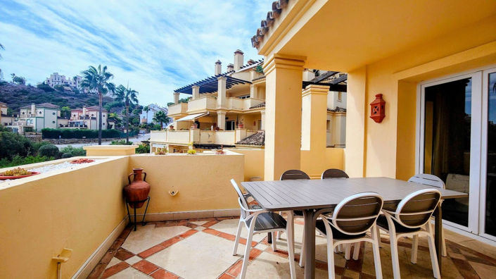 Image No.2-3 Bed House for sale