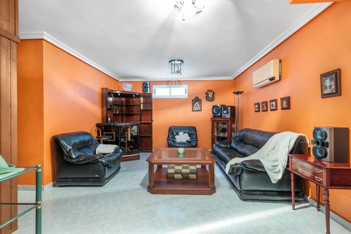 Image No.20-5 Bed Villa for sale