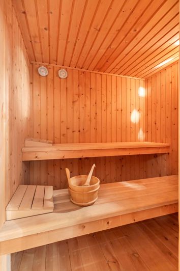 Image No.45-5 Bed Villa for sale