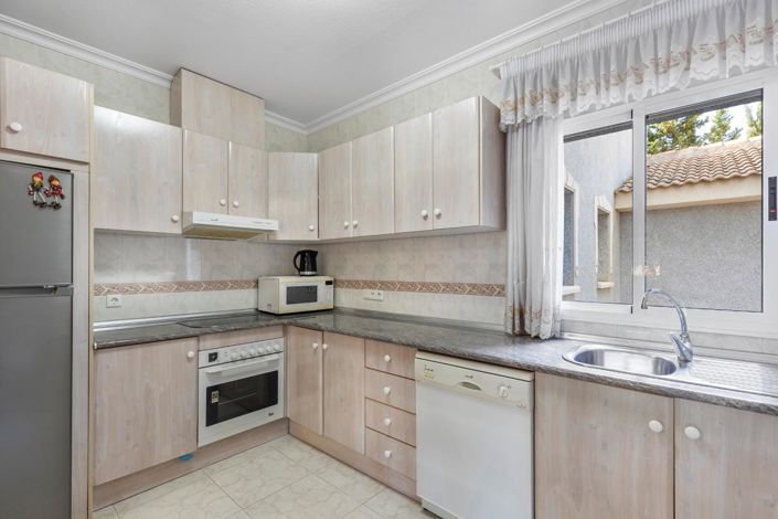 Image No.7-5 Bed Villa for sale