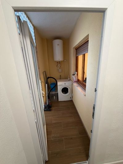 Image No.11-2 Bed House for sale