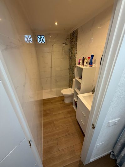 Image No.8-2 Bed House for sale