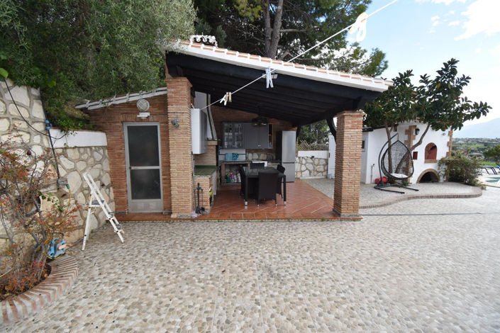 Image No.27-3 Bed House for sale