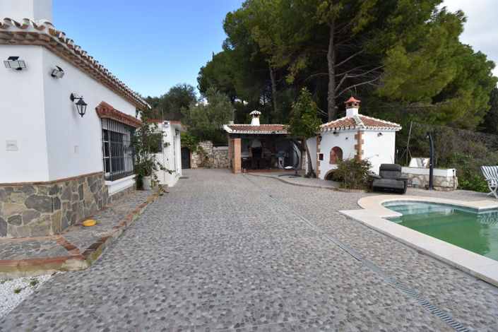 Image No.34-3 Bed House for sale