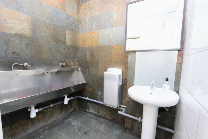 Image No.19-Commercial for sale