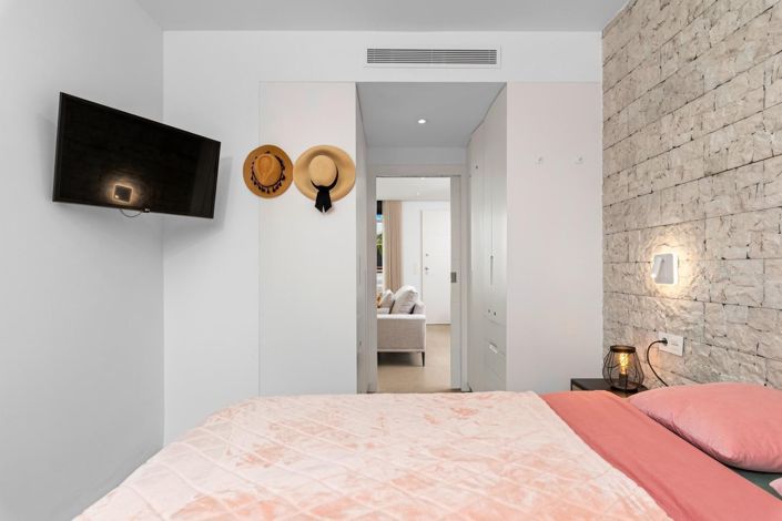 Image No.12-2 Bed Apartment for sale