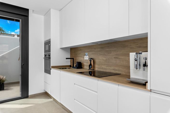 Image No.9-2 Bed Apartment for sale