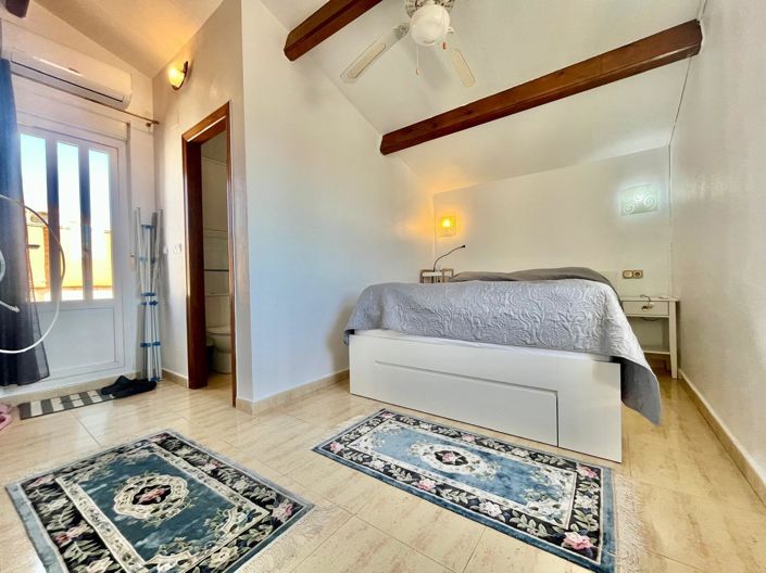 Image No.27-3 Bed Villa for sale