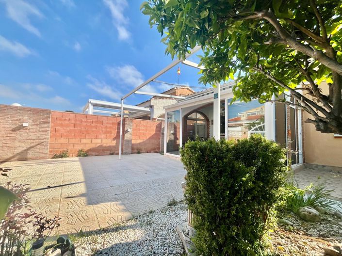 Image No.9-3 Bed Villa for sale