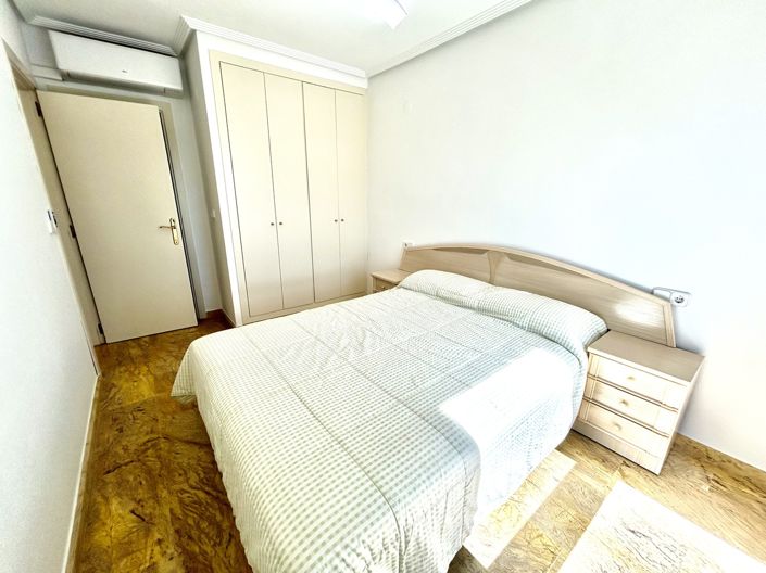 Image No.17-3 Bed Townhouse for sale