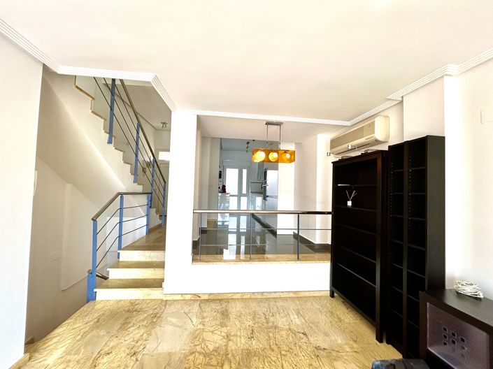 Image No.5-3 Bed Townhouse for sale