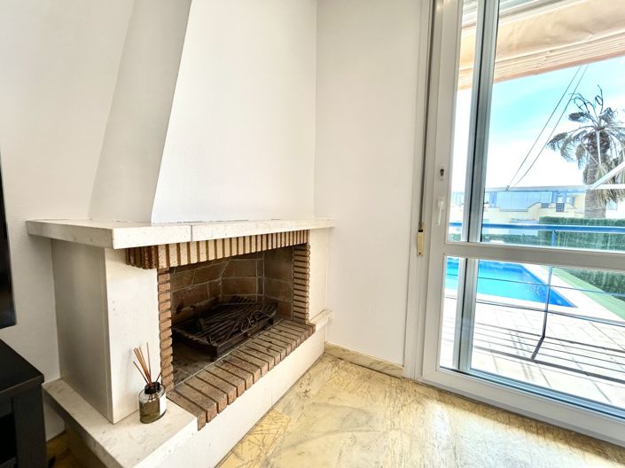 Image No.7-3 Bed Townhouse for sale