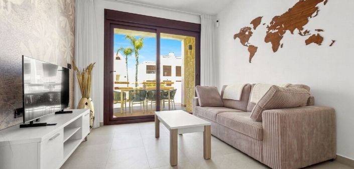 Image No.6-2 Bed Property for sale