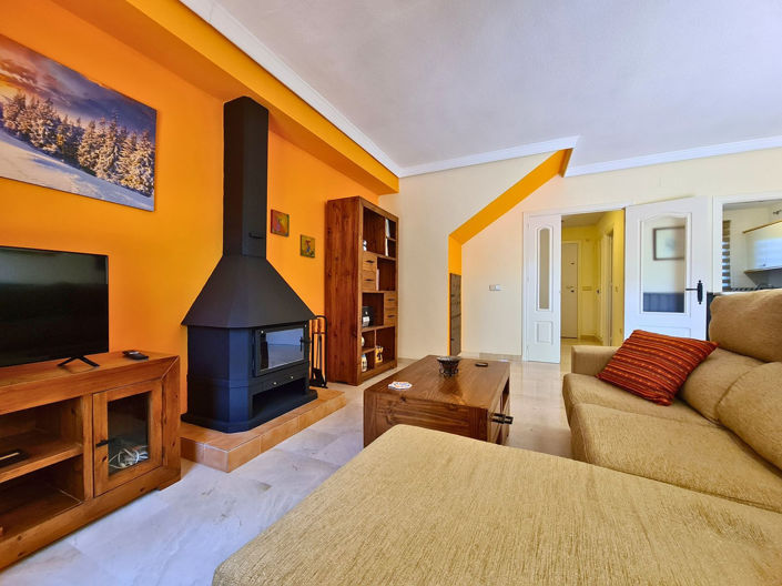 Image No.5-3 Bed Townhouse for sale