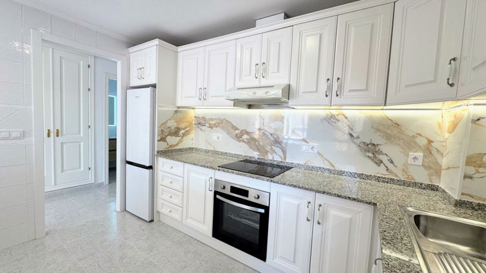 Image No.12-2 Bed Apartment for sale