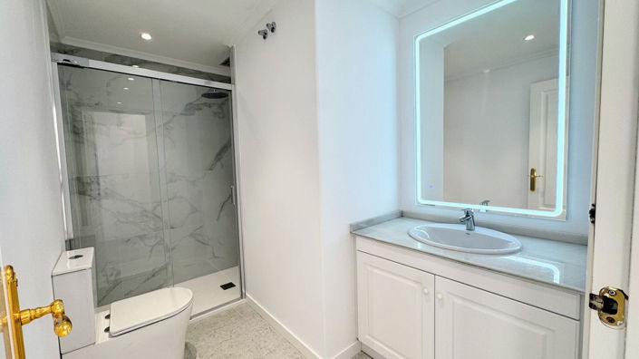 Image No.17-2 Bed Apartment for sale