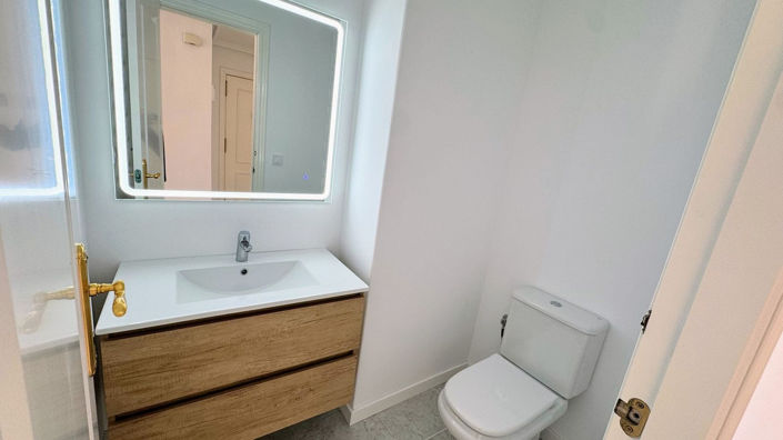 Image No.20-2 Bed Apartment for sale