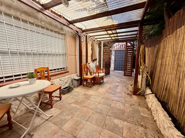Image No.4-3 Bed Townhouse for sale