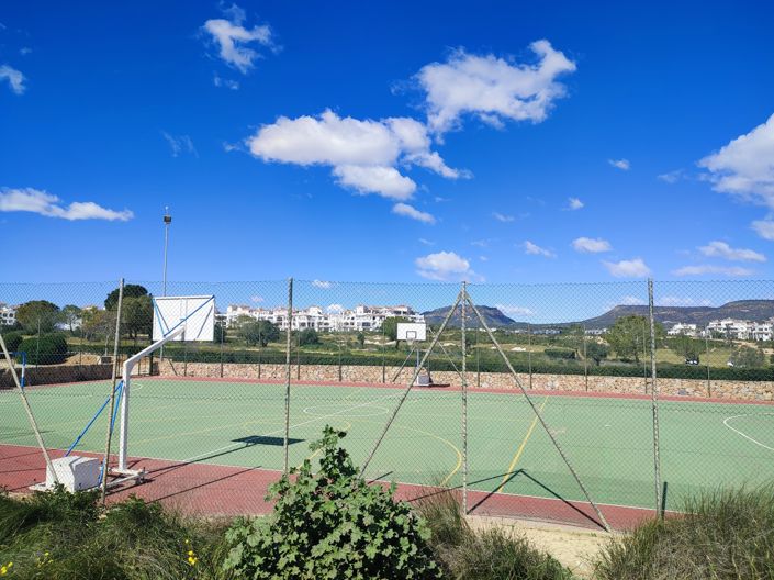 Image No.43-2 Bed Apartment for sale