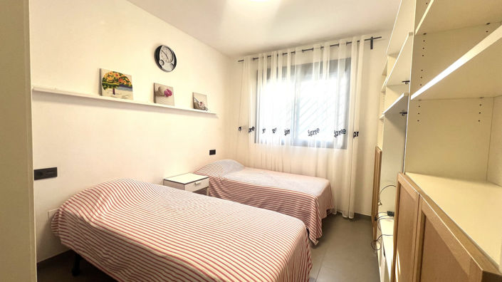 Image No.14-2 Bed Apartment for sale