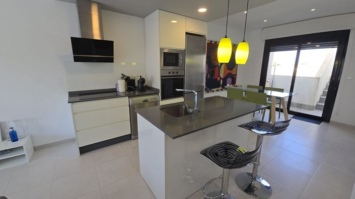 Image No.4-2 Bed Penthouse for sale