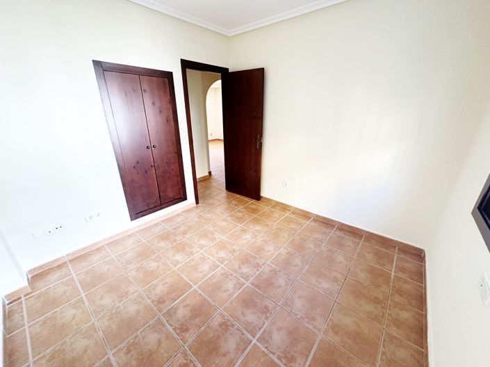 Image No.29-3 Bed Villa for sale