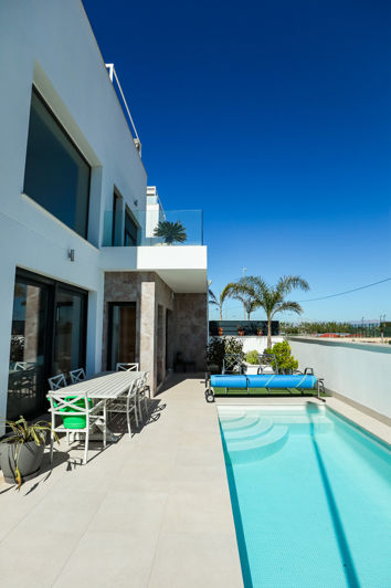 Image No.3-3 Bed Villa for sale