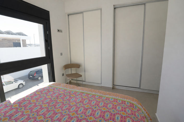 Image No.31-3 Bed Villa for sale