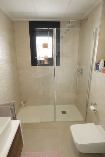 Image No.33-3 Bed Villa for sale