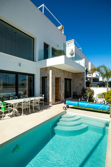 Image No.6-3 Bed Villa for sale