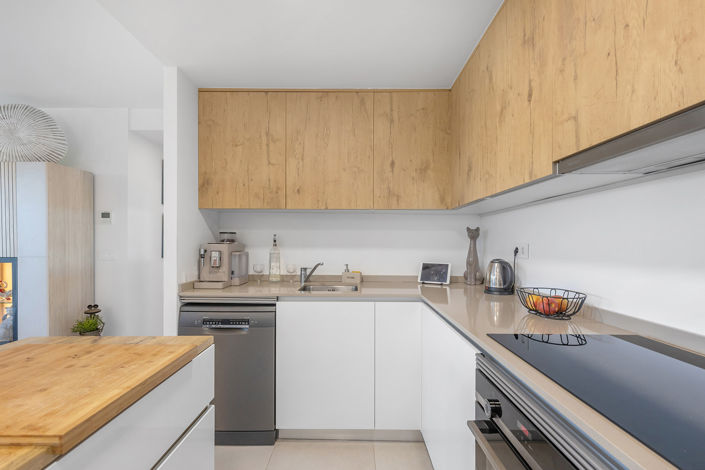 Image No.24-2 Bed Apartment for sale