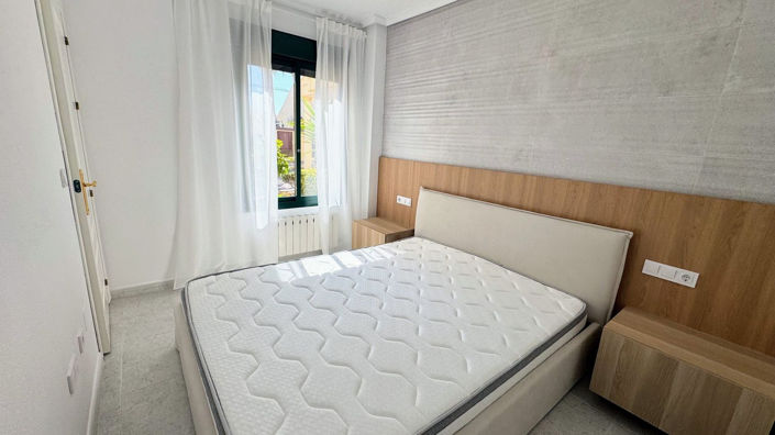 Image No.17-2 Bed Apartment for sale