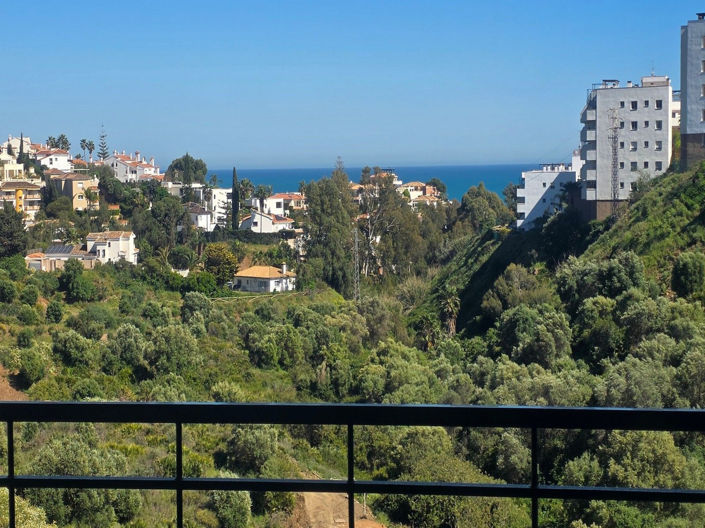 Image No.3-3 Bed Apartment for sale