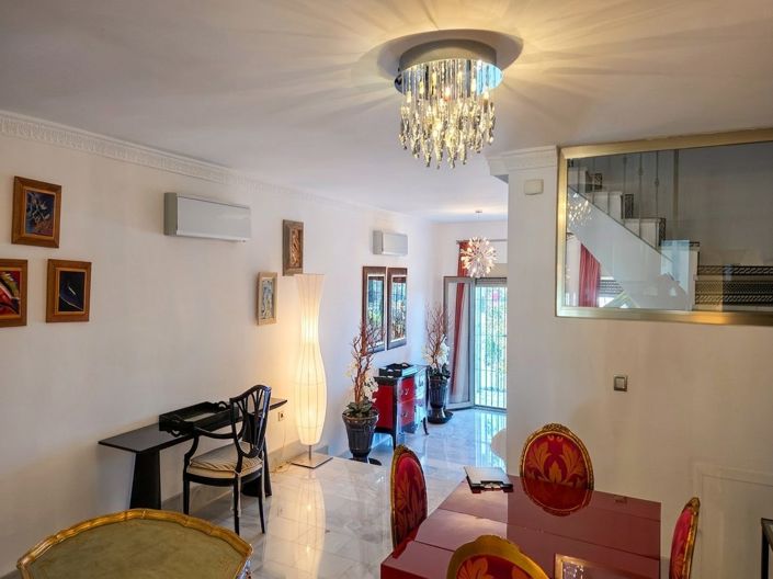 Image No.11-3 Bed Villa for sale