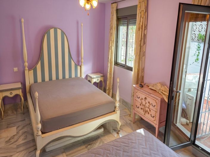 Image No.18-3 Bed Villa for sale