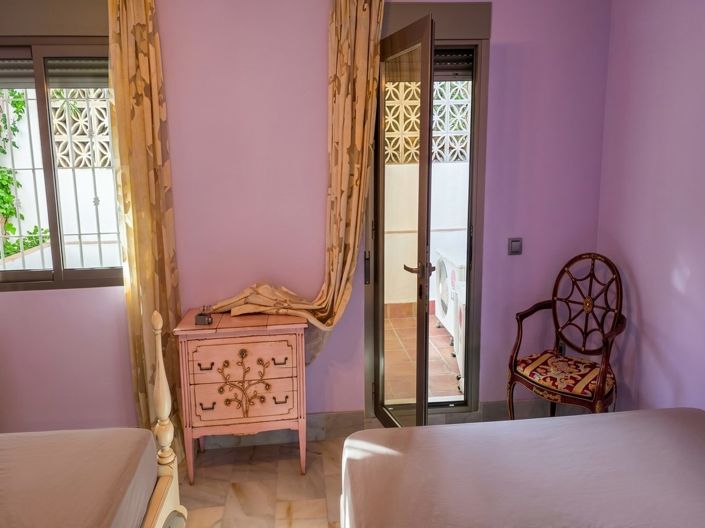 Image No.26-3 Bed Villa for sale