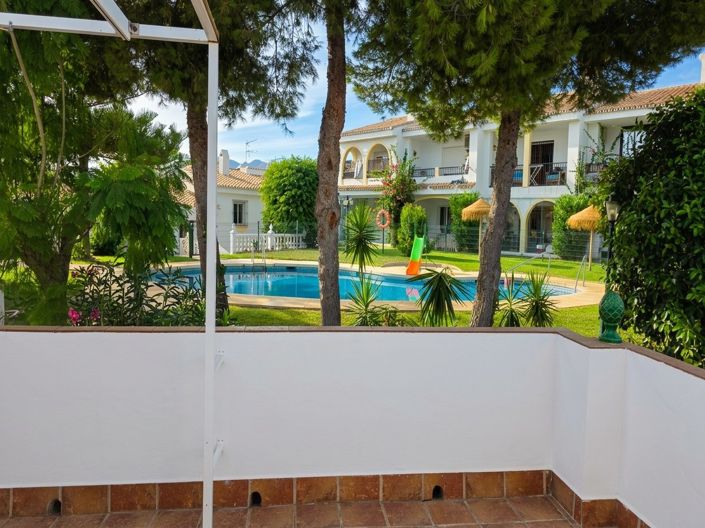 Image No.28-3 Bed Villa for sale