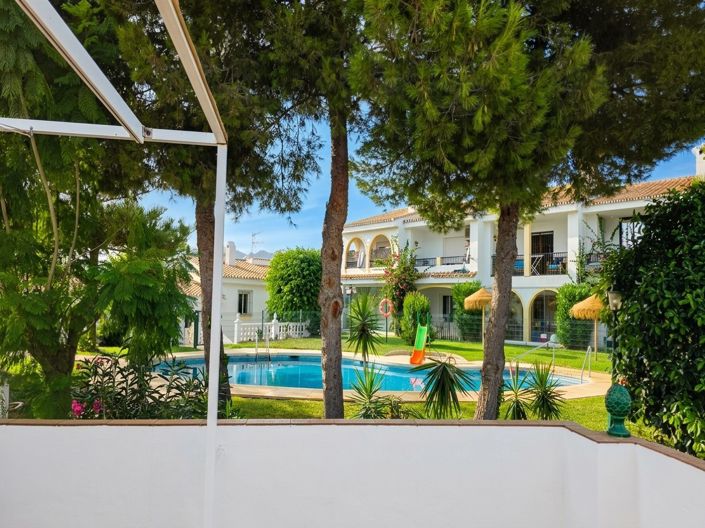 Image No.29-3 Bed Villa for sale