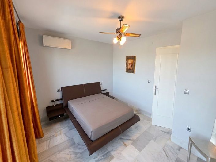 Image No.36-3 Bed Villa for sale