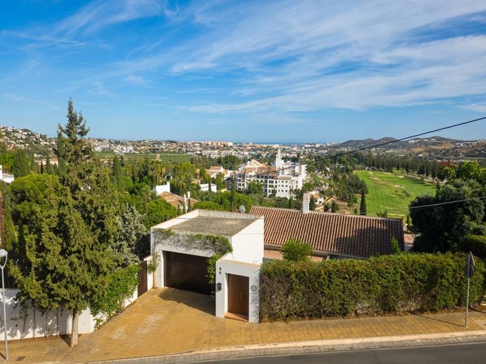 Image No.4-3 Bed Villa for sale