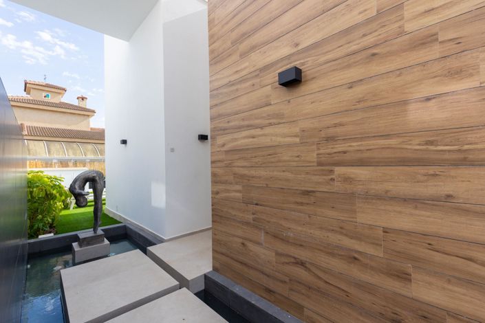 Image No.27-3 Bed Villa for sale