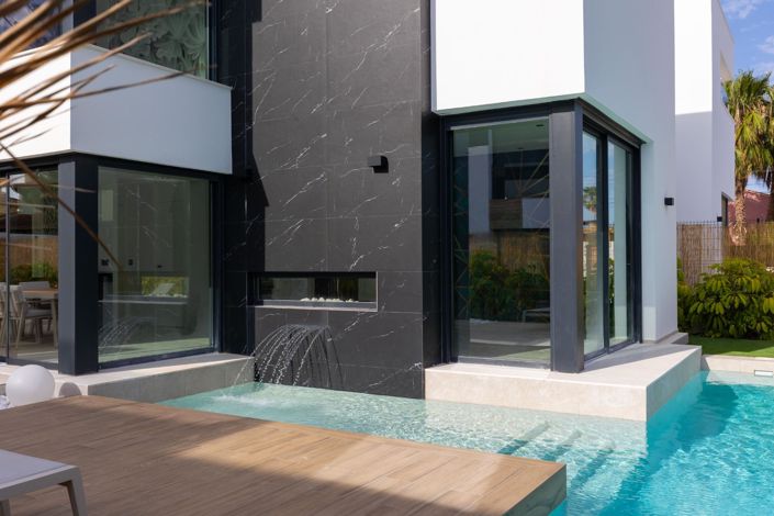 Image No.50-3 Bed Villa for sale