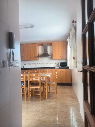 Image No.14-4 Bed Townhouse for sale