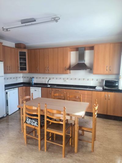 Image No.15-4 Bed Townhouse for sale