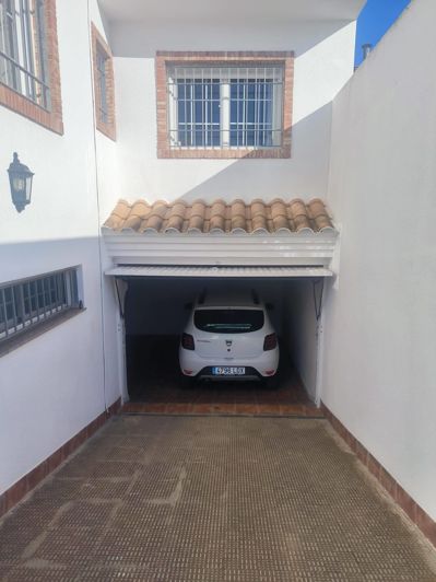 Image No.8-4 Bed Townhouse for sale